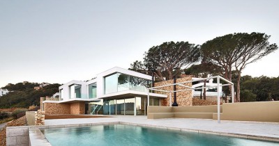 Contemporary house design in Begur